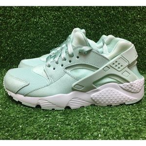 nike huarache pastel